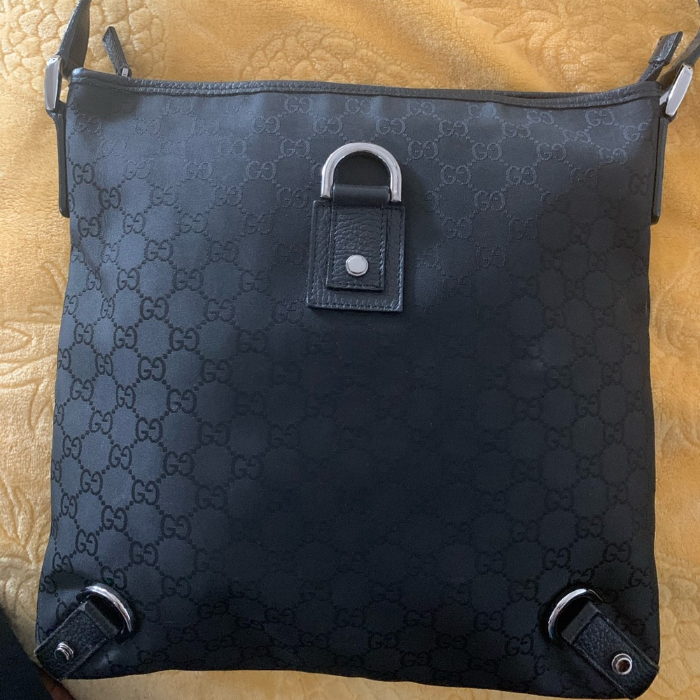 Authentic Gucci Crossbody